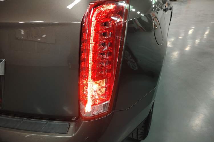 Used Cadillac SRX 2013 3.0L Elite Model