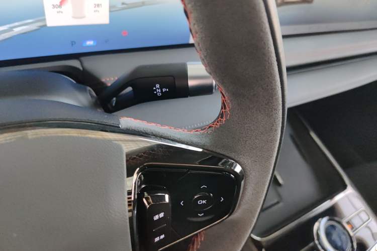 Used Geely Galaxy E8 2025 620 km All-Wheel Drive Starship LiDAR-Enabled Intelligent Driving Version
