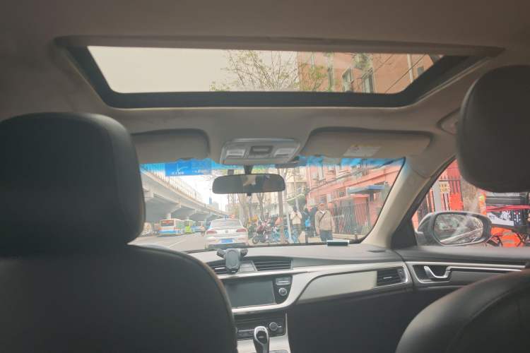 Used Geely Auto Emgrand GL 2017 1.8L DCT Elite Model