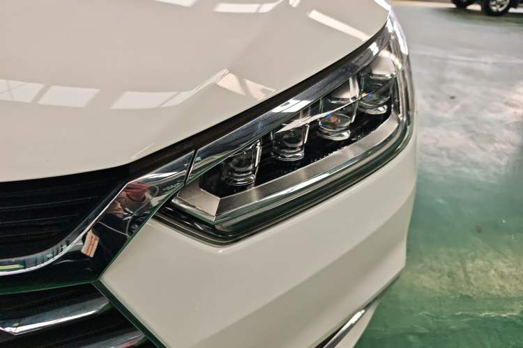 Used BYD Song 2021 Classic Edition 1.5T Automatic Elite Model
