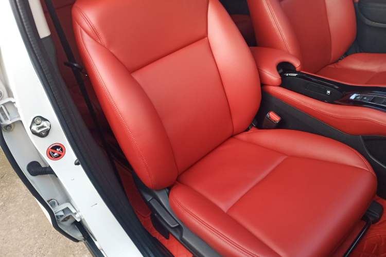 Used Honda Vezel 2020 1.5L CVT Pioneer Edition