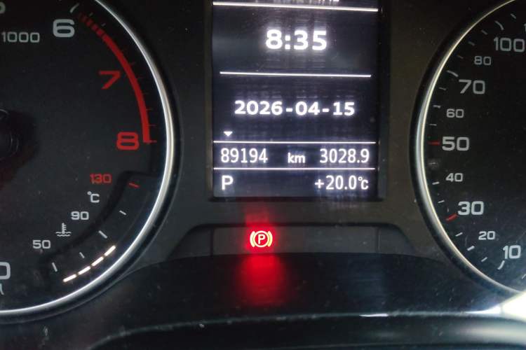 Used Audi A3 2015 Sportback 35 TFSI Millionth Anniversary Comfort Model Odometer Close Up