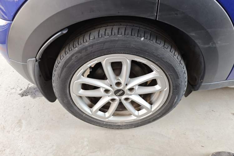 Used MINI Countryman 2016 1.6T COOPER ALL4 Fun Equipment Enthusiast Right Rear Wheel Hub