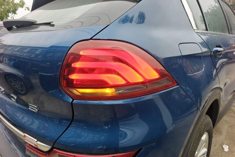 Used Qoros 5 2018 Revised Version 1.6T Automatic Leading Edition
