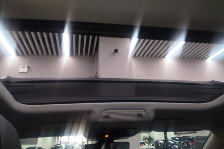 Used Volkswagen Passat 2025 Pro 380TSI Dragon Edition Headliner