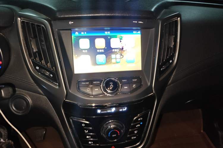 Used Changan CS35 2017 1.6L Manual Luxury Model
