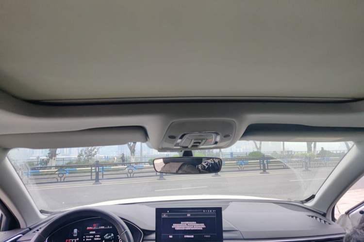 Used Audi A4L 2020 40 TFSI Fashionable and Elegant Model
