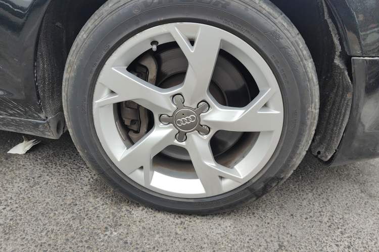 Used Audi A6L 2011 3.0 TFSI quattro Luxury Model
