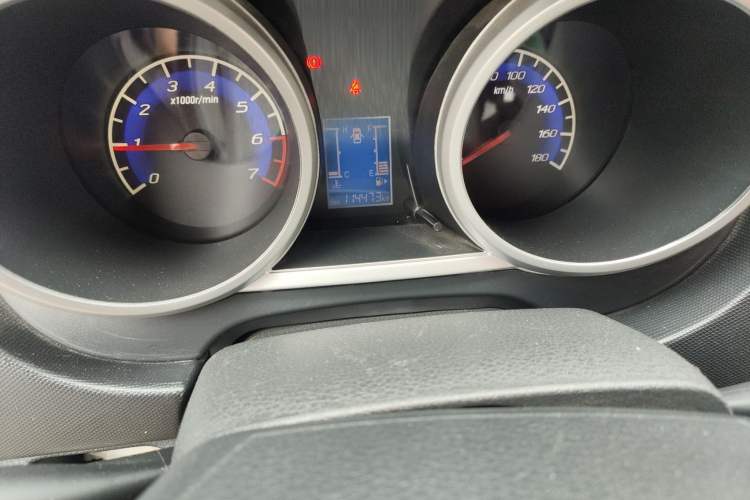 Used CHANGAN KAICHENG Ounuo S 2014 1.3L Happiness Model
