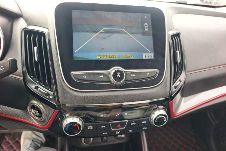 Used CHANGAN CS55 2018 1.5T Automatic Colorful Edition China V Standard
