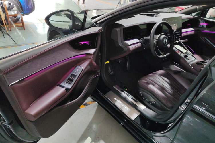 Used Denza Z9GT 2024 1100 Four-Wheel Drive Ultra Version