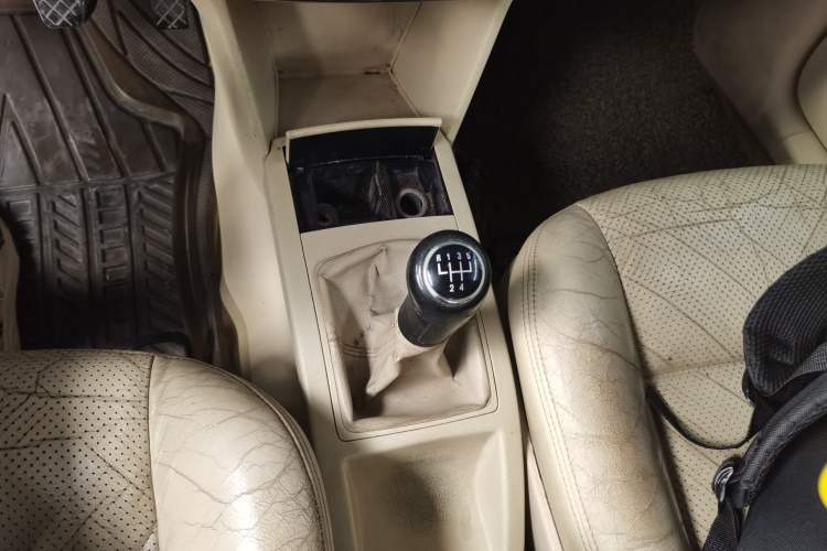 Used Volkswagen Polo 2007 Jingqing 1.4L Manual Fashion Edition
