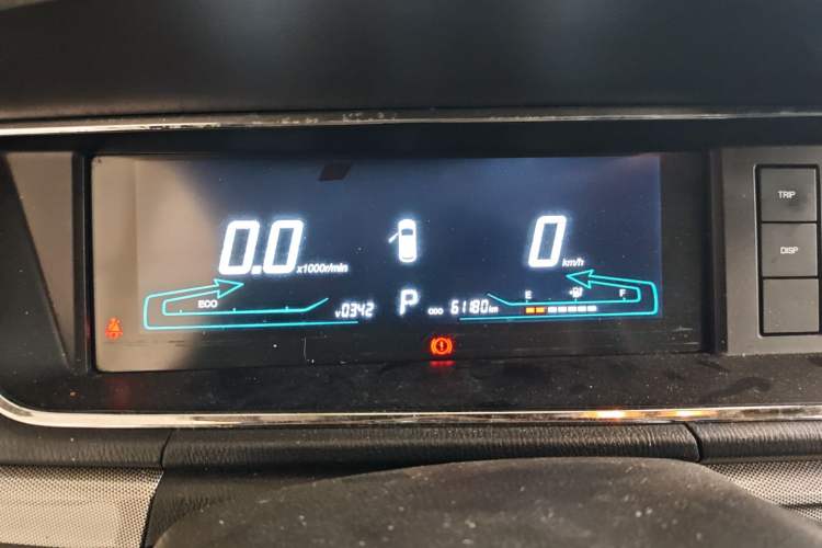 Used CHANGAN OSHAN A600EV 2021 EV model Instrument Cluster