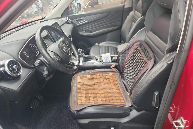 Used MG HS 2018 20T Automatic Two-Wheel Drive Hormone Passion Edition China V Standard