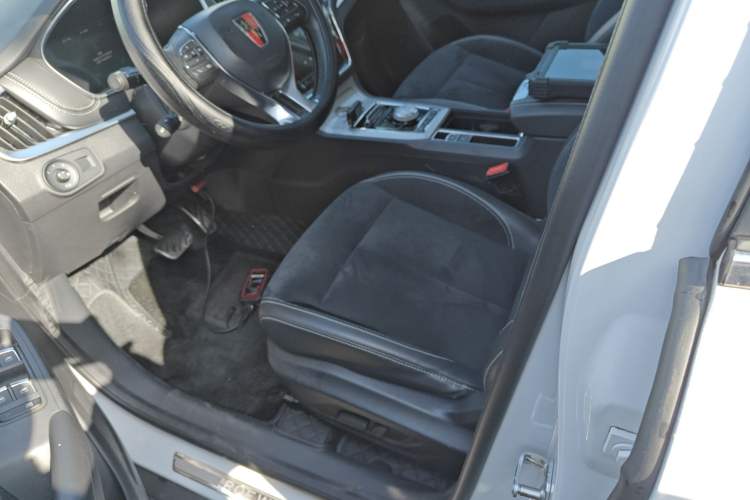 Used Roewe RX5 New Energy 2017 ERX5 EV400 Electric Internet Supreme Edition