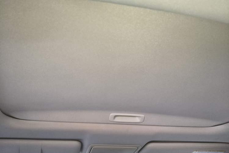 Used Honda CR-V 2012 2.4L four-wheel drive luxury version