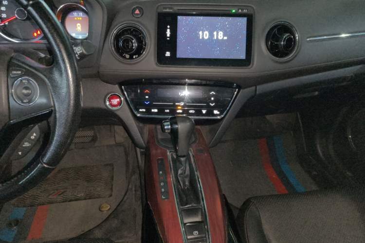 Used Honda XR-V 2015 1.8L VTi CVT Luxury Edition Audio And AC Panel