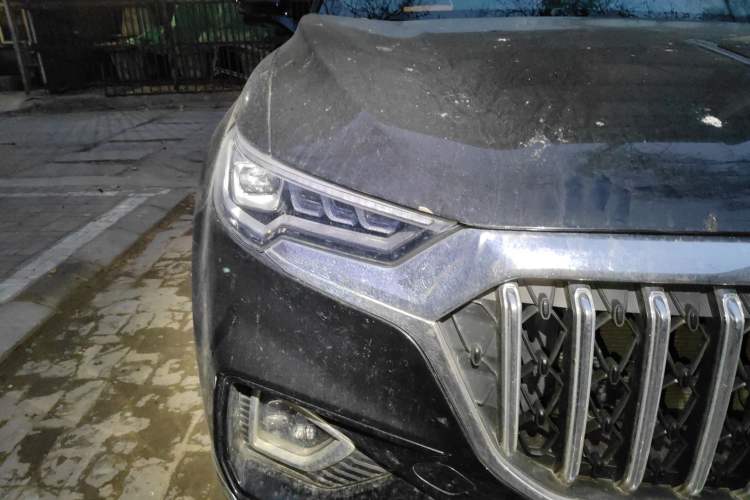 Used Hongqi HS5 2022 Facelifted Version 2.0T Smart Connect Flagship All-Wheel-Drive Edition
