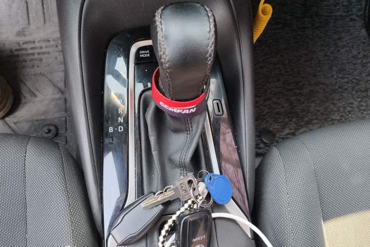 Used Toyota Levin 2022 Dual-Engine 1.8H E-CVT Luxury Edition Gear Lever