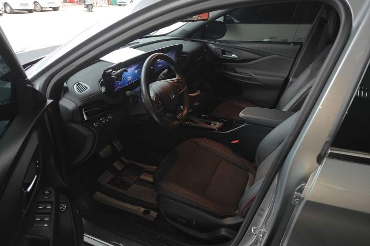 Used Buick Envista 2022 1.5T GS Fuel-Efficient Version
