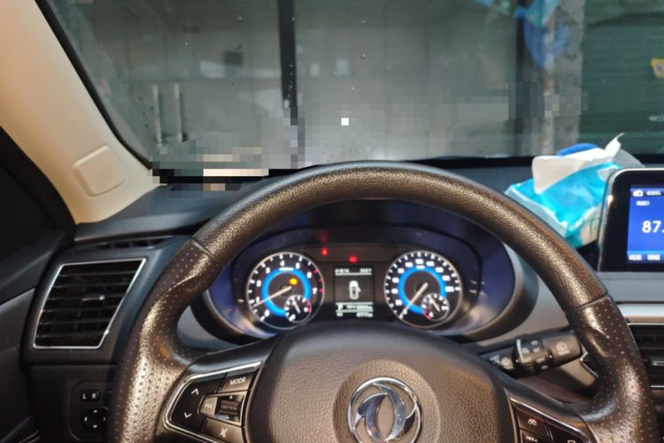 Used Dongfeng Fengon S560 2018 1.8L CVT Elite Model 7 Seats
