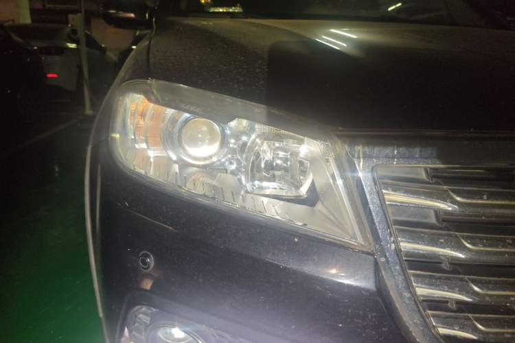 Used Haval H6 2015 Sport Edition 1.5T Automatic Two-Wheel Drive Luxury Model
