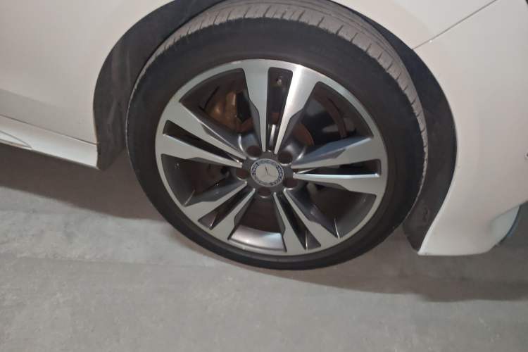 Used Mercedes-Benz E-Class 2015 Revised E 260 L Sporty and Stylish Edition