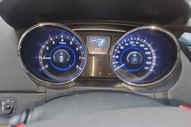 Used Hyundai Sonata 2011 2.0L Automatic Supreme Edition
