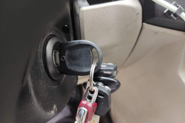 Used Mazda 5 2008 2.0 Manual Comfort Version Vehicle Key