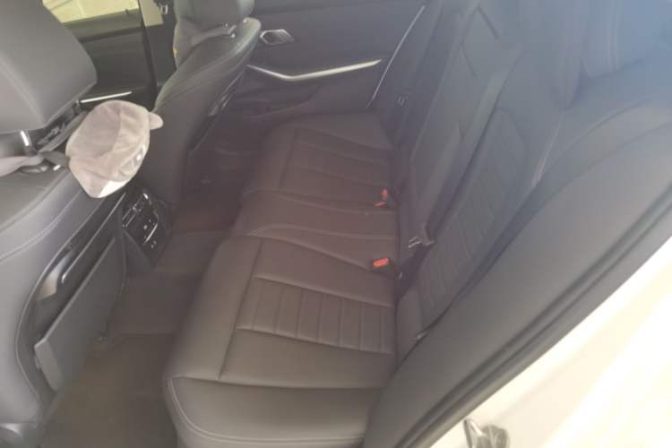 Used BMW 3 Series 2021 320Li M Sport Package Interior 4
