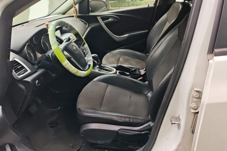 Used Buick GT 2014 XT 1.6L Automatic Fashion Edition