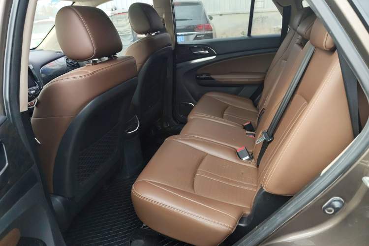 Used BYD S7 2017 2.0T Automatic Prestige Edition