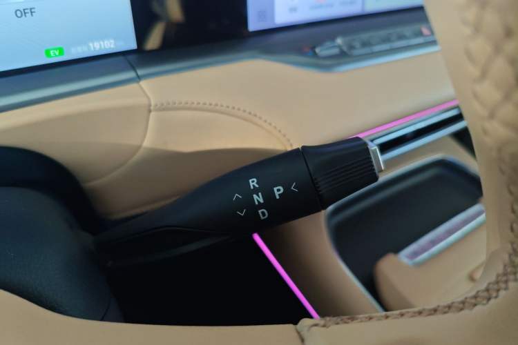 Used VOYAH FREE 2024 Ultra-Long Range Intelligent Driving Version