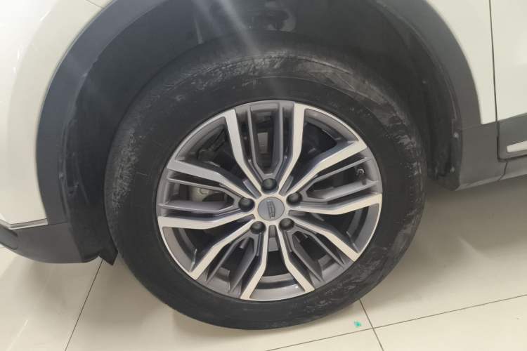 Used Geely Auto Emgrand X7 Sport 2020 1.8TD DCT ZhiZun PRO Left Front Wheel Hub