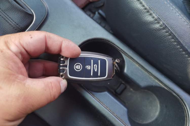 Used Kia K3S 2014 1.6L Automatic Premium Vehicle Key