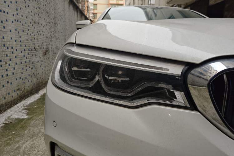 Used BMW 5 Series New Energy 2019 530Le Luxury Package Right Front Headlight