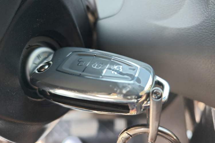 Used Ford Focus 2015 Hatchback 1.6L Automatic Fashion Edition