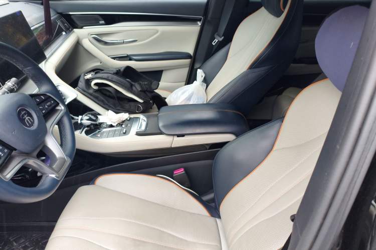 Used BYD Song PLUS New Energy 2021 EV Flagship Model Left Front Seat