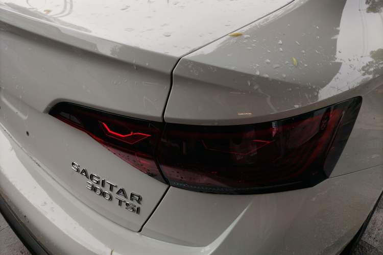 Used Volkswagen Sagitar 2025 Facelifted 300TSI DSG Flyover Edition