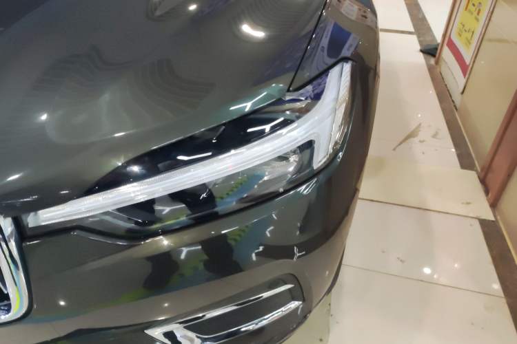 Used Volvo XC60 2021 T5 4x4 Smart Luxury Edition
