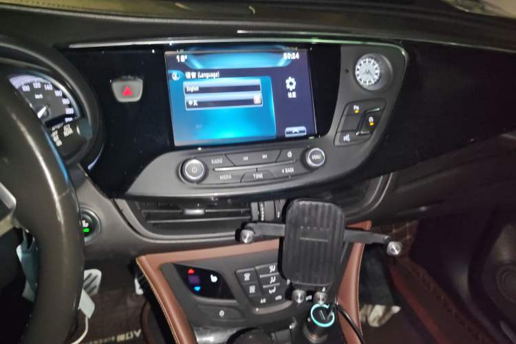 Used Buick Envision 2018 20T Two-Wheel Drive Luxury Model