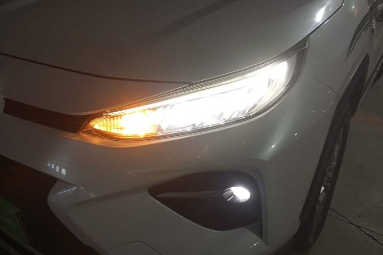 Used Toyota Wildlander 2021 Dual-Engine 2.5L E-CVT Two-Wheel Drive Luxury Edition