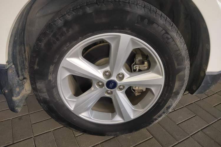 Used Ford Edge 2015 2.0T GTDi Two-Wheel-Drive Elite Edition