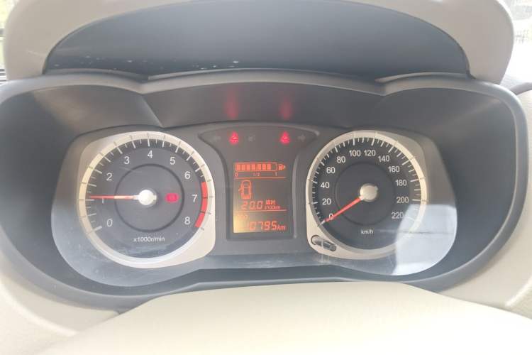 Used Venucia D50 2013 1.6L Manual Fashion Edition
