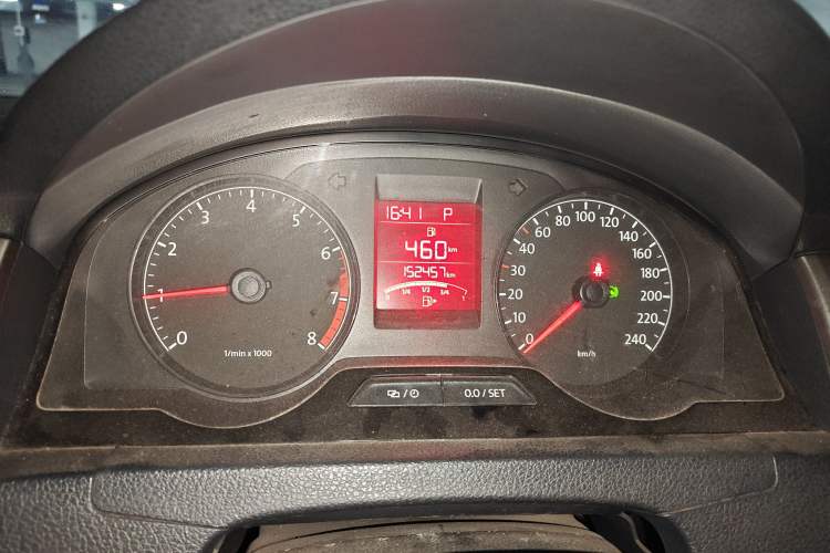 Used Volkswagen Santana 2013 1.6L Automatic Comfort Edition
