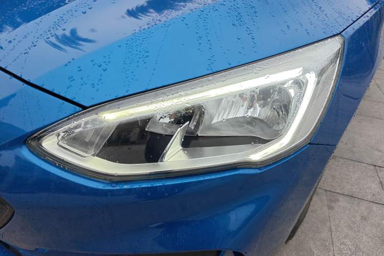 Used Ford Focus 2020 Sedan EcoBoost 180 Automatic Trend Edition