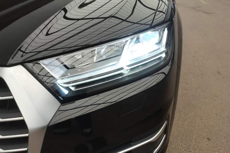Used Audi Q7 2018 45 TFSI Technology Edition
