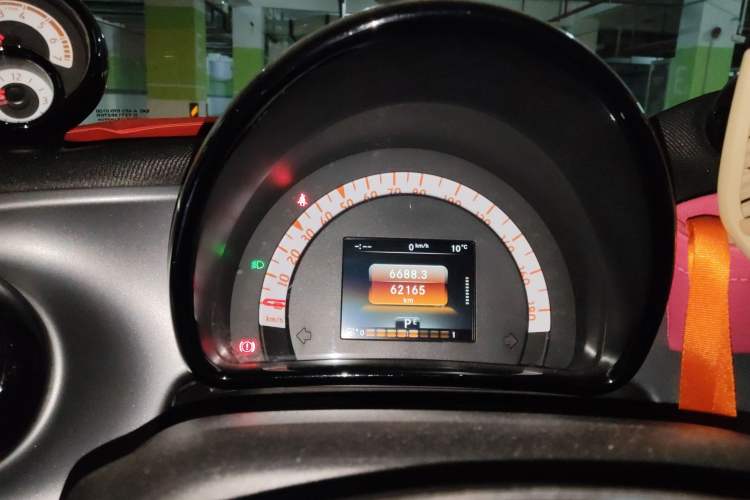 Used smart forfour 2016 0.9T 66 kW Pioneer Edition
