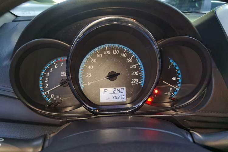 Used Toyota YARiS L Zhi Xuan 2016 Revised 1.5E CVT Charming Edition Instrument Cluster