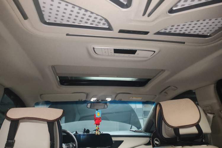 Used Buick GL8 2022 ES Landtrek 653T Comfort Edition